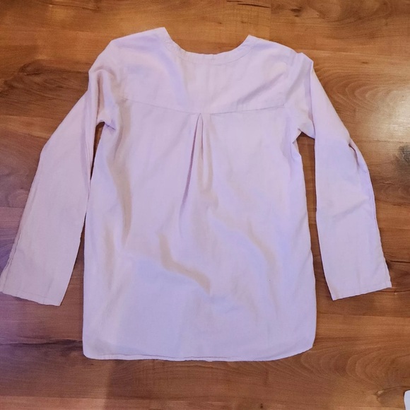 Victoria’s Secret Womens Med Pink Long Sleeve Half Button Lightweight Shirt - Picture 4 of 4